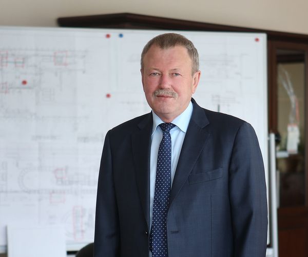 генеральный директор ПАО «Тутаевский моторный завод» Виталий Михайлович Грибанов