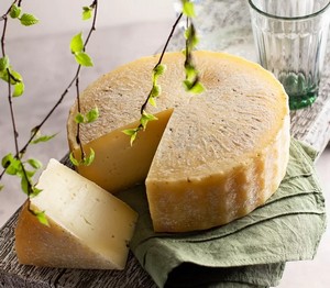 Овечий сыр «Селецкий»